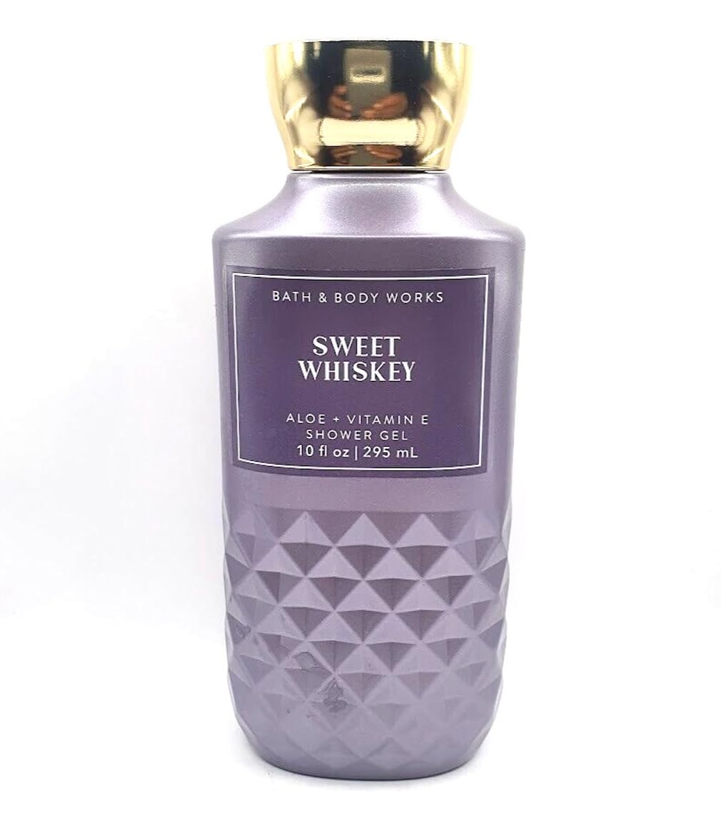 Bath & Body Works Signature Collection Shower Gel For Women10 fl oz (Cozy Season)