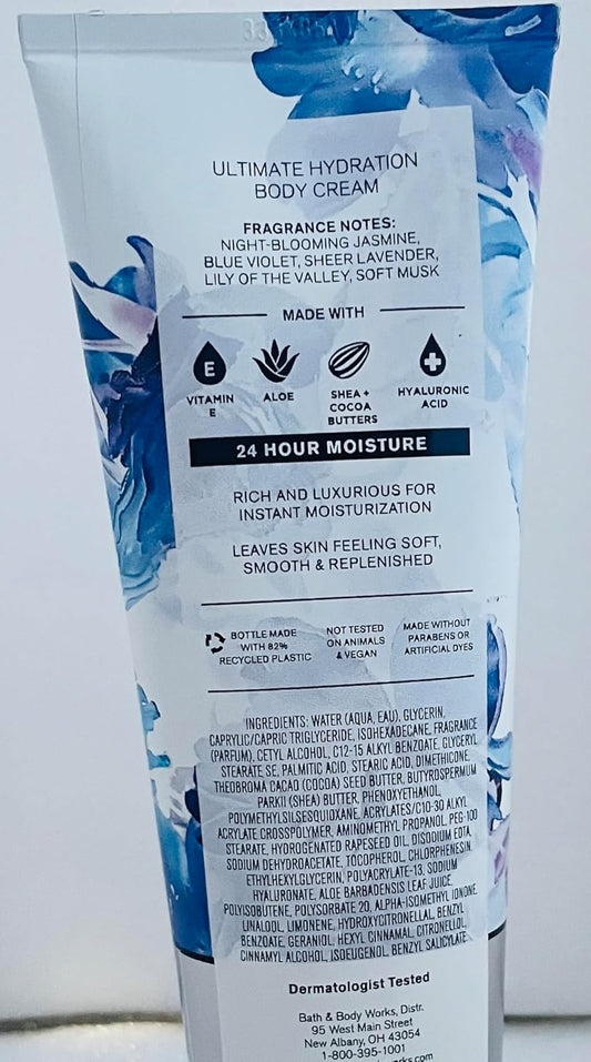 Bath and Body Works Gift Set of of 2 - 8 oz Body Cream - (Moon Light Path)